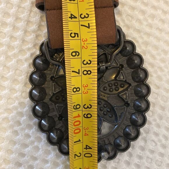 New Faux Leather Perforated Rhinestone Buckle Belt - Picture 4 of 5